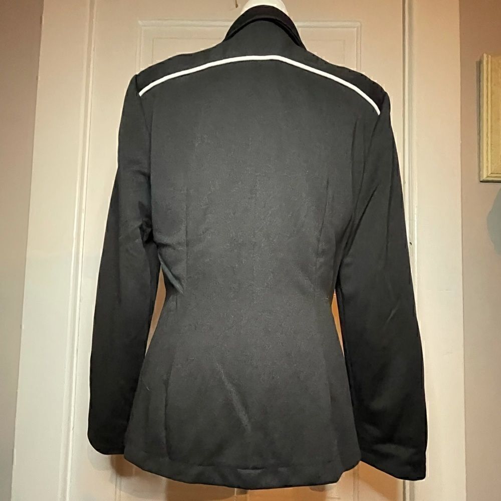 bebe Zip Up Jacket w/ Functional Pockets - Picture 7 of 10